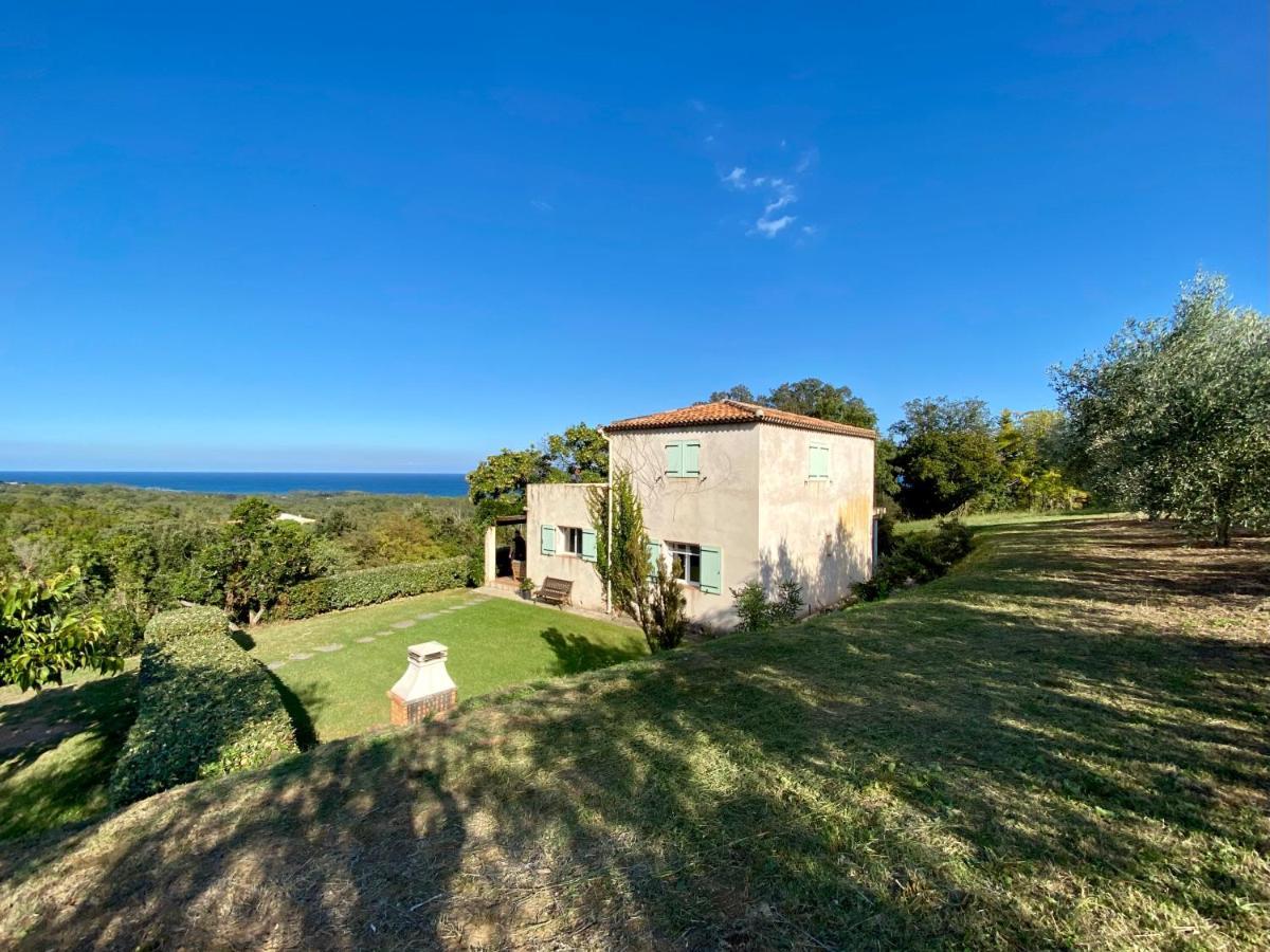 Villa vue mer dans nature protégée, plage à 1,5 km Cervione Esterno foto