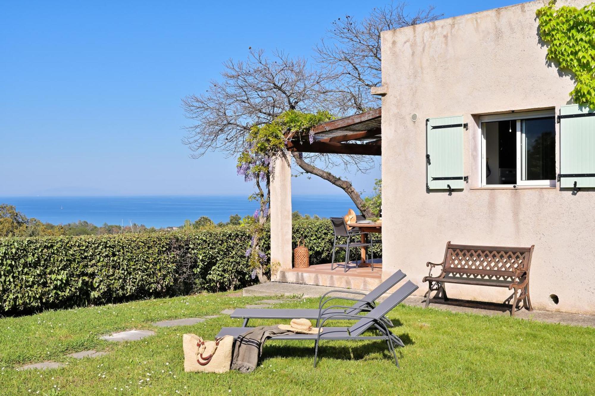 Villa vue mer dans nature protégée, plage à 1,5 km Cervione Esterno foto