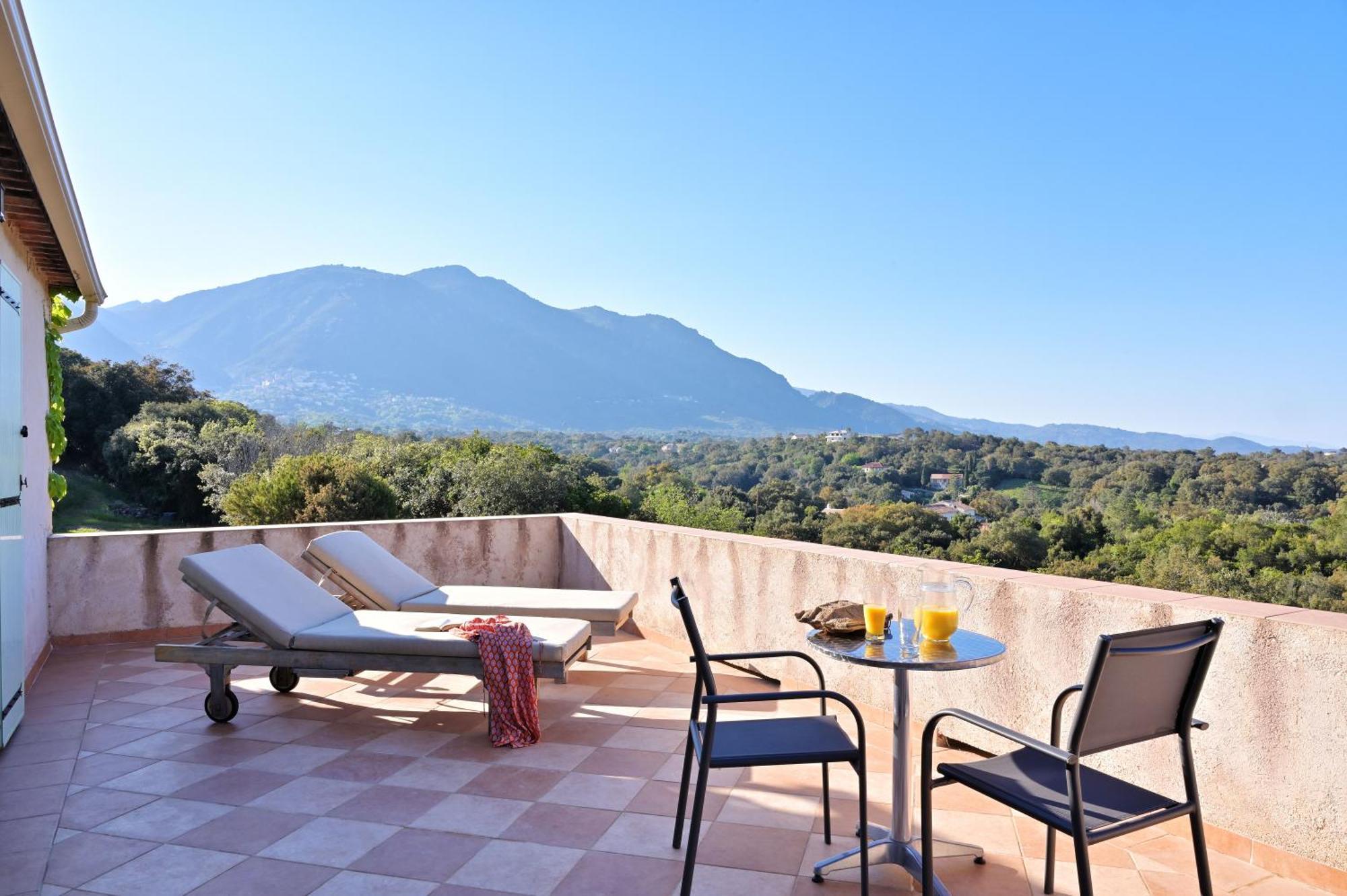 Villa vue mer dans nature protégée, plage à 1,5 km Cervione Esterno foto